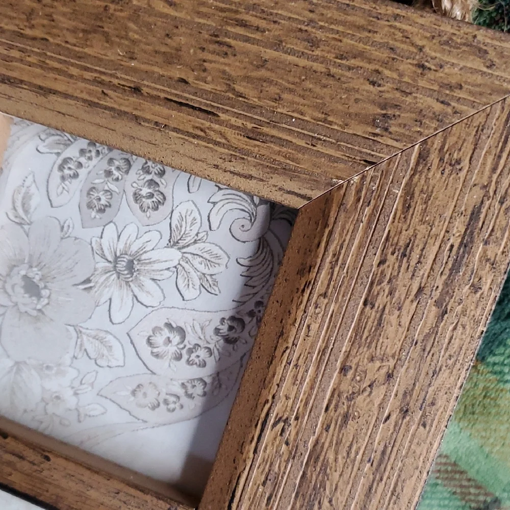 Rustic Brown Hanging Photo Frame‎
